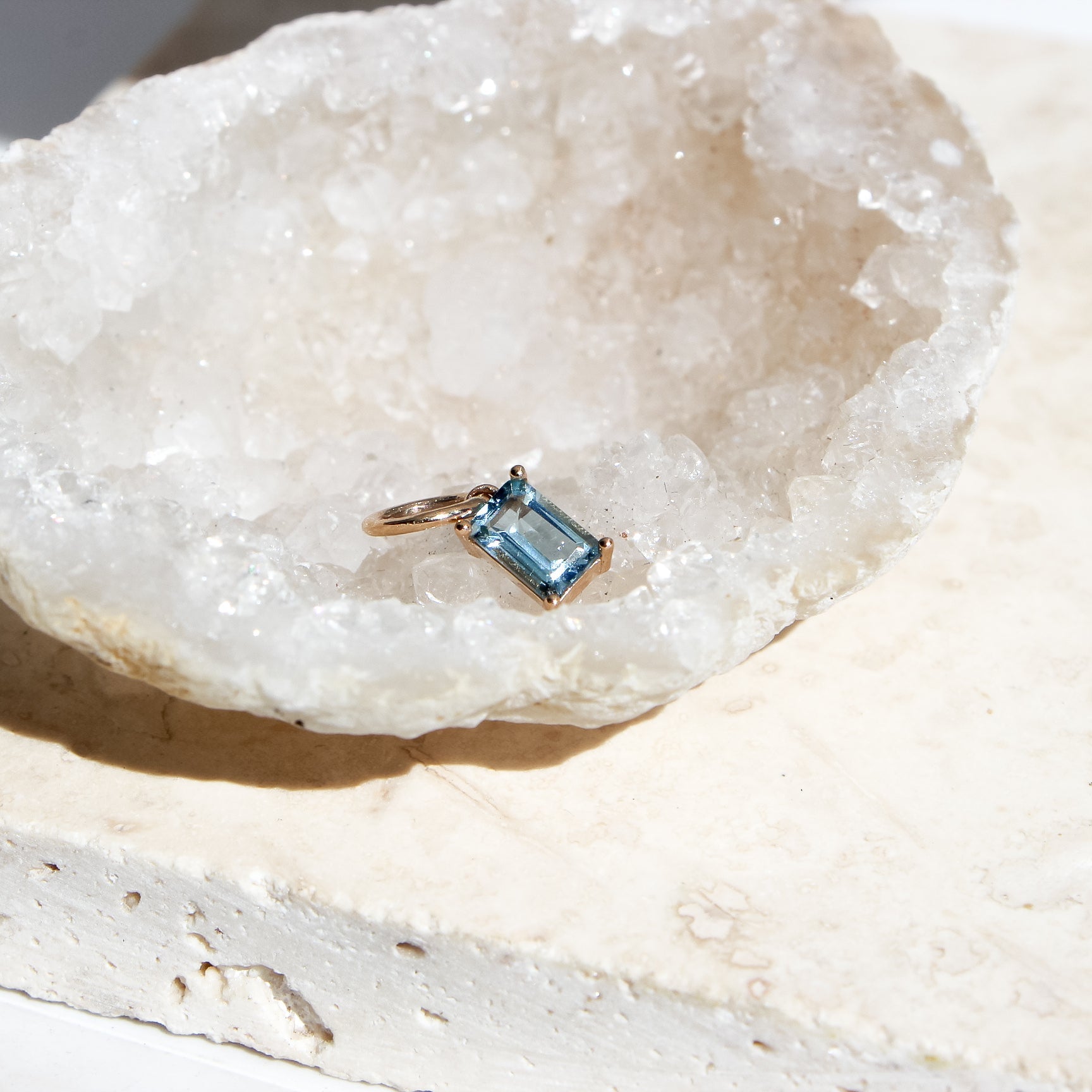 Aqua Pendant