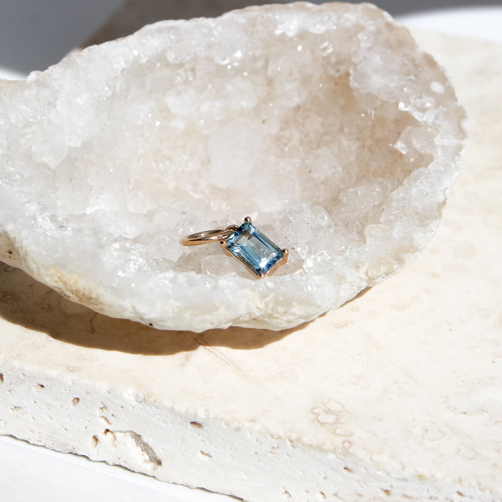 Aqua Pendant