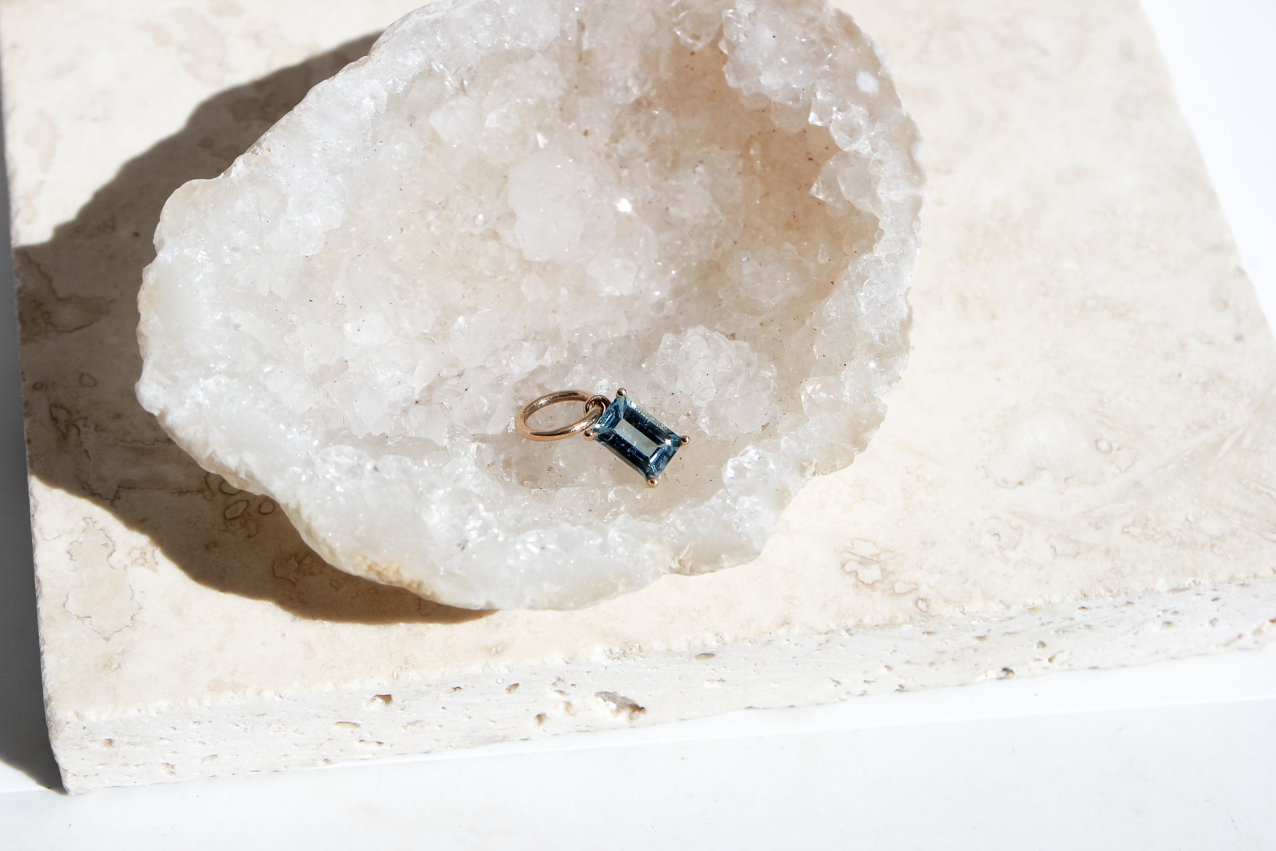 Aqua Pendant