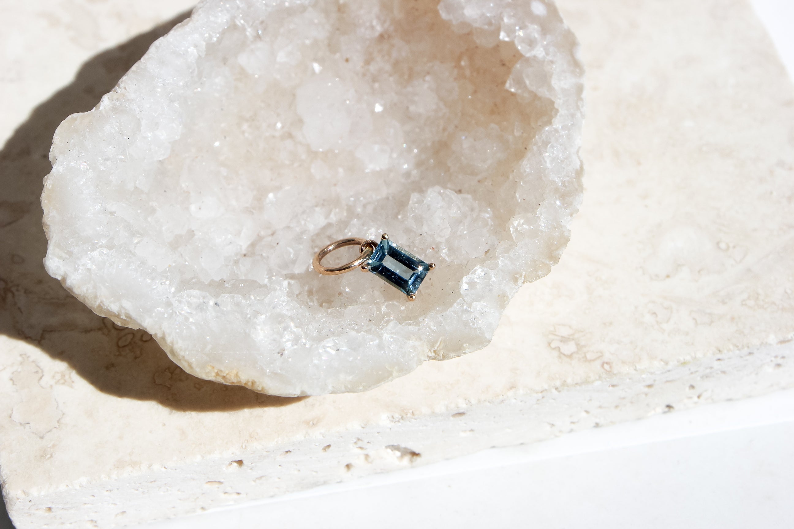 Aqua Pendant