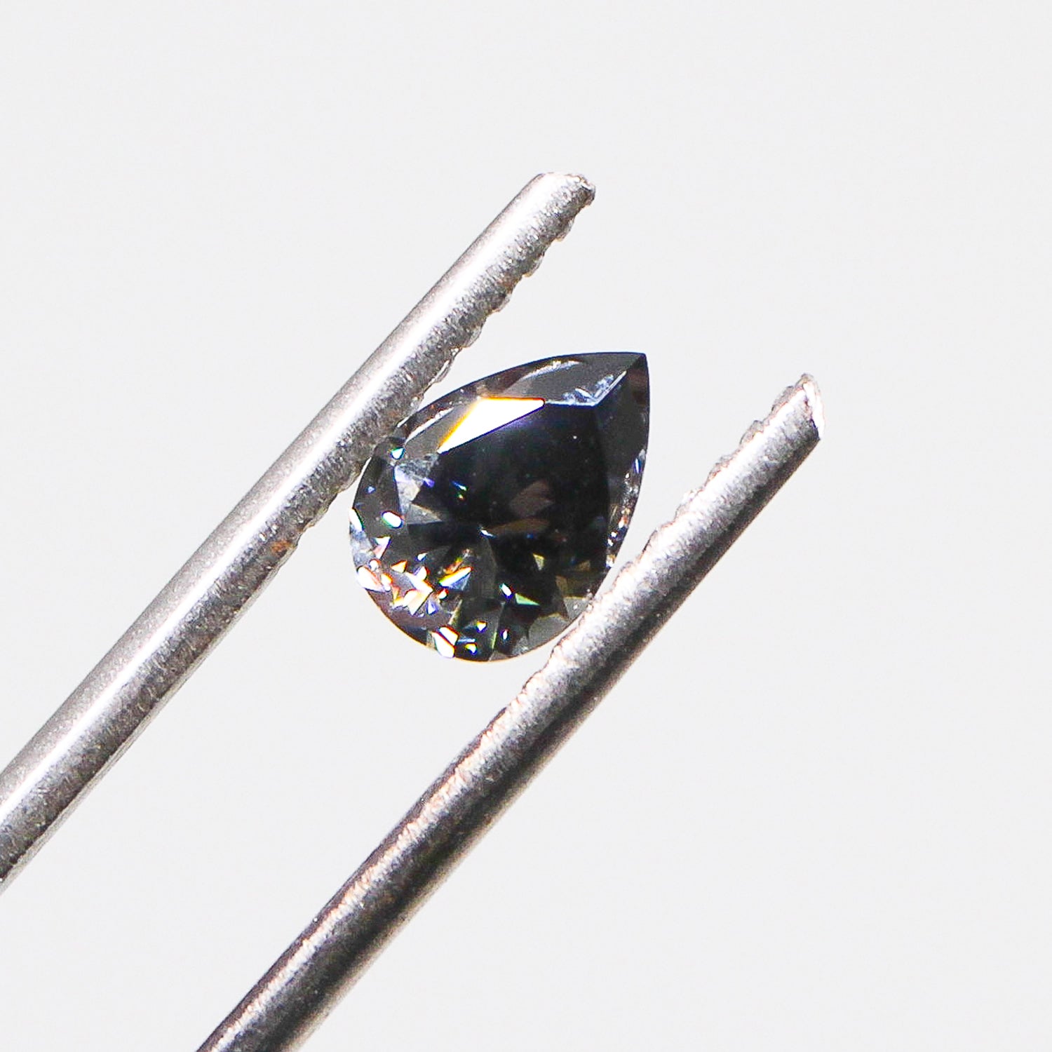 Elli - Grey Moissanite