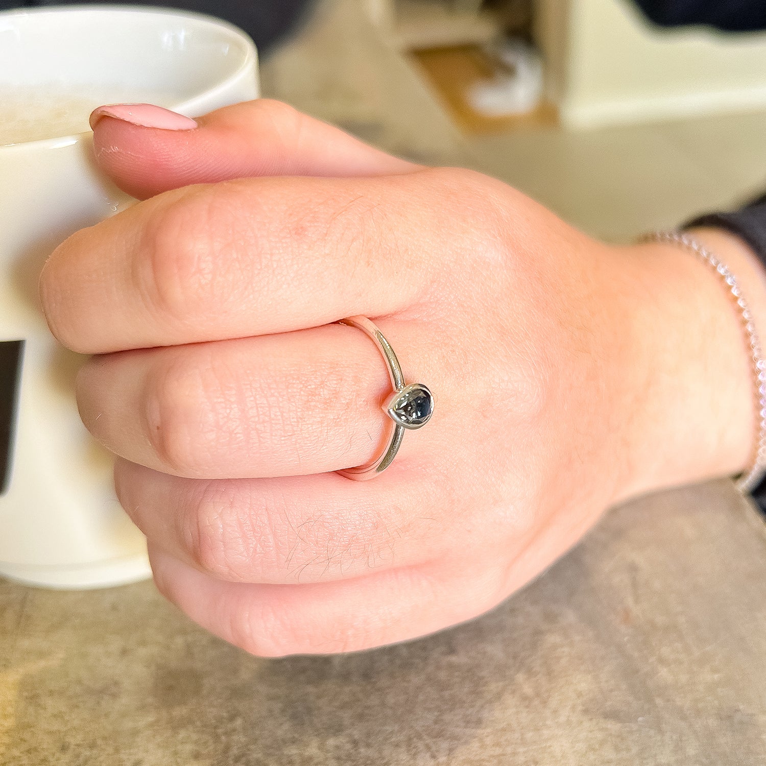 Elli - Grey Moissanite