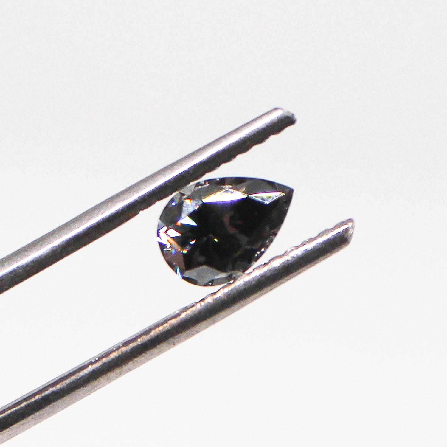 Elli - Grey Moissanite