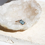 Aqua Pendant
