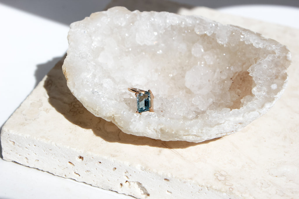 Aqua Pendant