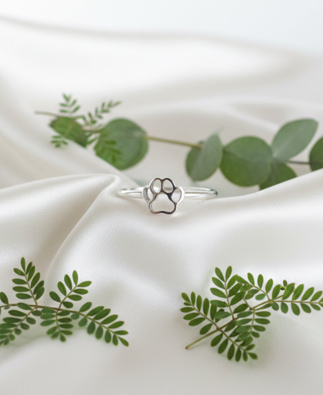 Aveline Paw Ring