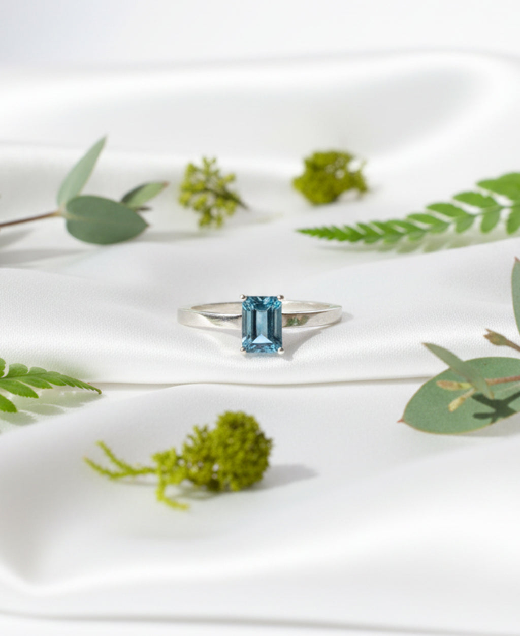 Marieke - Swiss Blue Topaz