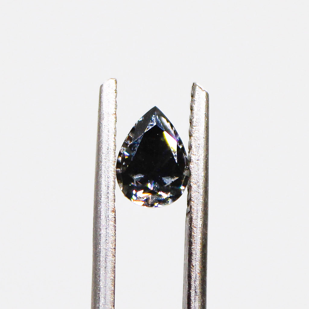 Elli - Grey Moissanite